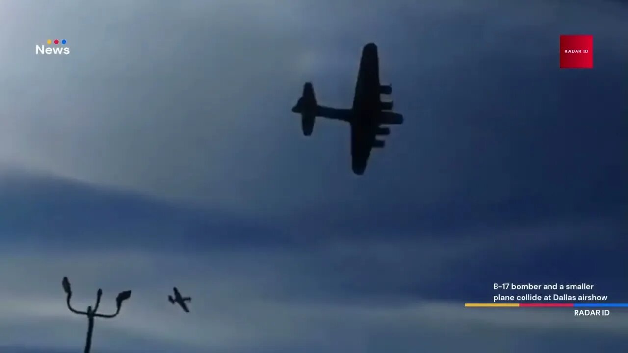 Footage of B-17 bomber and a smaller plane collide at Dallas airshow