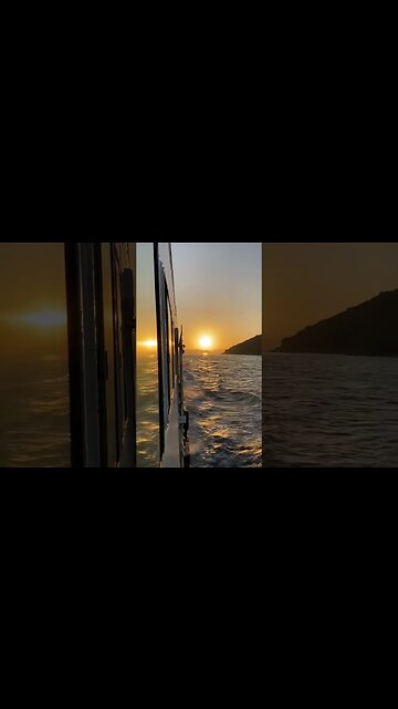 A train or a ship on the sea?? 🤔🤔🤔