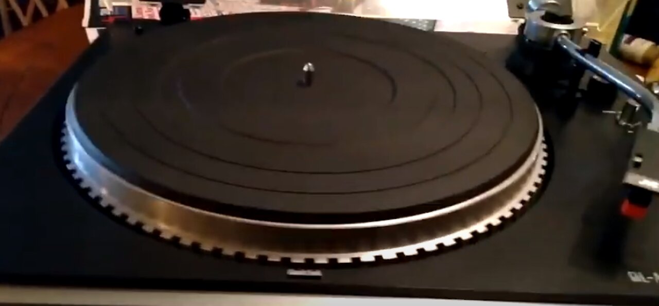 JVC Quartz Lock QL-A2 Turntable Pitch control fix and maintenance