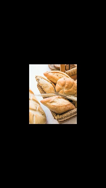 Pão artesanal de cozimento com entradas naturais