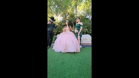 quinceañera photoshoot