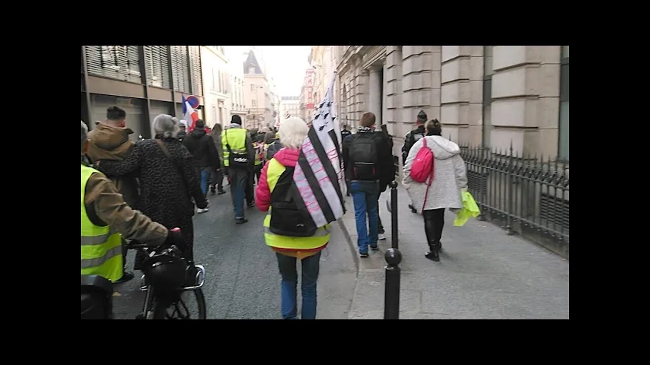 Manif : Pouvoir d'achat etc...du samedi 5 mars 22- Paris