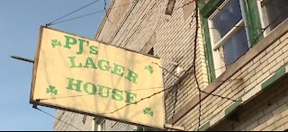 Bars welcome smaller crowds for St. Patrick's Day during pandemic