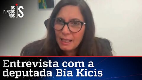 Bia Kicis pede impeachment de Alexandre de Moraes