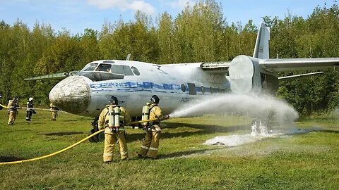 Exercícios táticos e especiais no Aeroporto Internacional "Kazan" deles. G.Tukaya