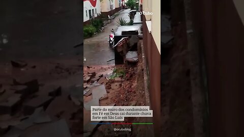 Parte do muro dos condomínios em Fé em Deus cai durante chuva forte em São Luís