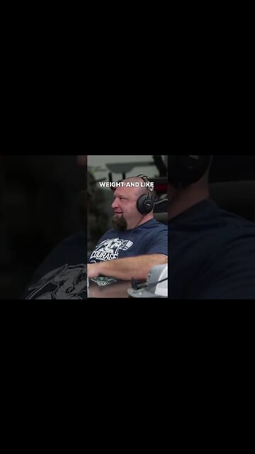 LIFTER ENJOYS BEING CRUSHED BY HEAVY WEIGHT