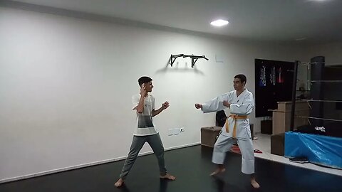 treinando karatê no aniversário de Arapongas