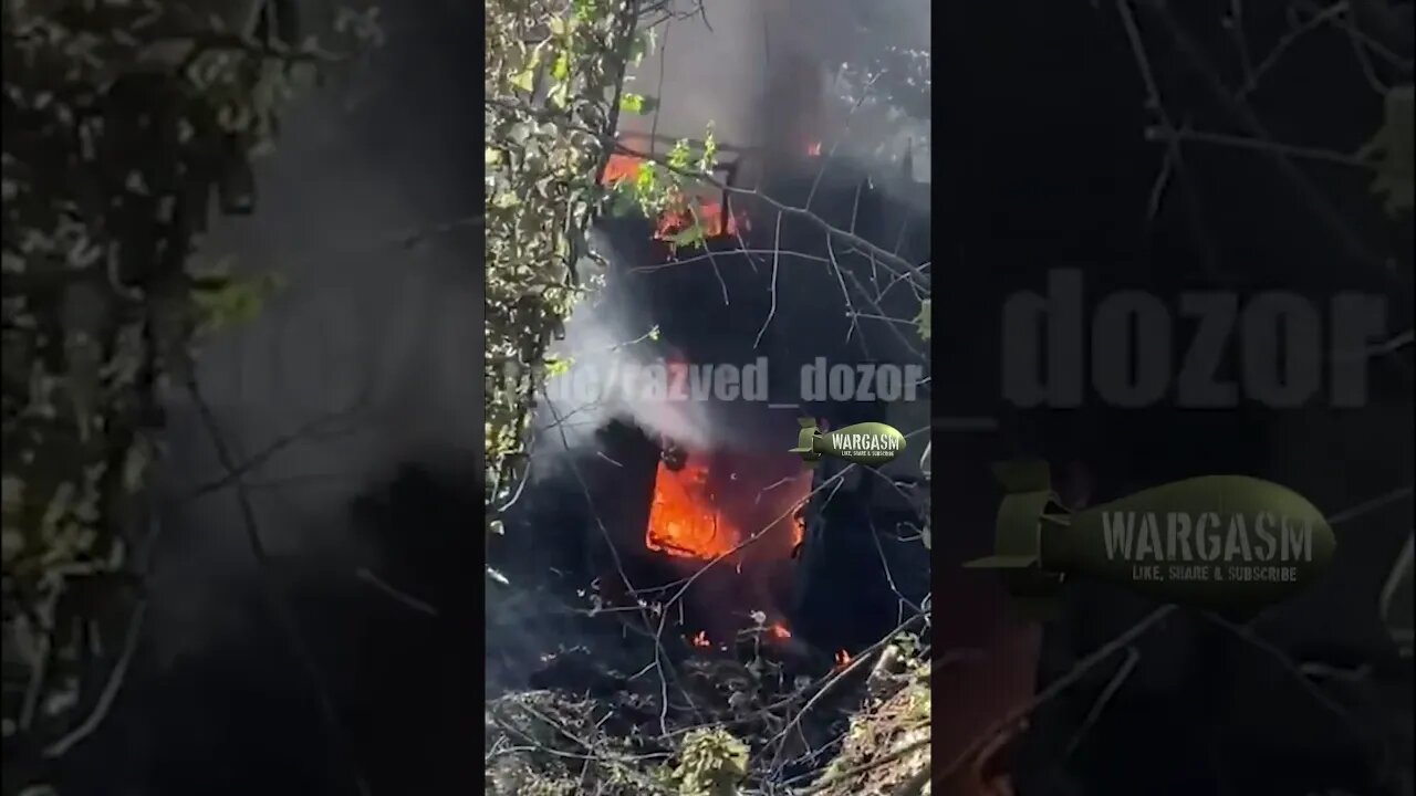 Ukrainian 'Krab' self propelled gun after 'Lancet' kamikaze drone struck