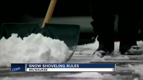 Milwaukee sidewalk snow shoveling reminder