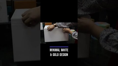 Discover the allure of Al Khanjar's Gift Box in just a glance. 🎁✨#giftbox #explorer #fyp