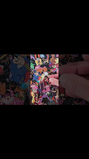 Double-sided Villains puzzle! #puzzle #villain #disney #cruella #shorts