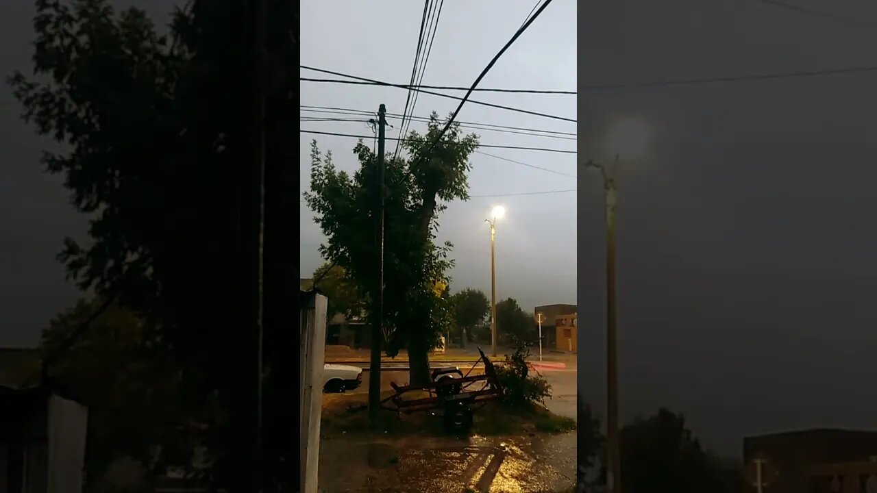 Llueve!!! Lo necesitamos mucho!!! #tacuarembó #uruguay (21/01/2023)