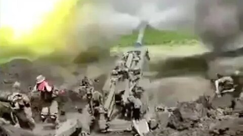 Ukrainians Fire American M777 Howitzers In Donbass