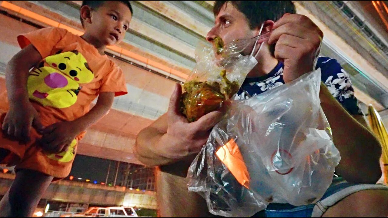 Bangkok street food where tourists don't go 🇹ðŸ‡