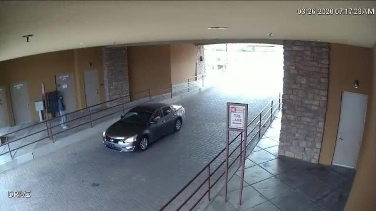 Scottsdale PD looking for arson, burglary suspect