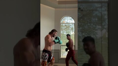 Boxing 2 people at once