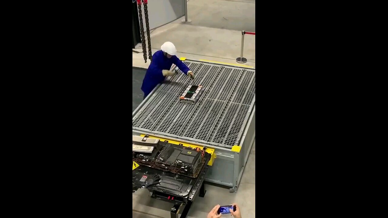 Every lithium ion battery is more dangerous than you think...