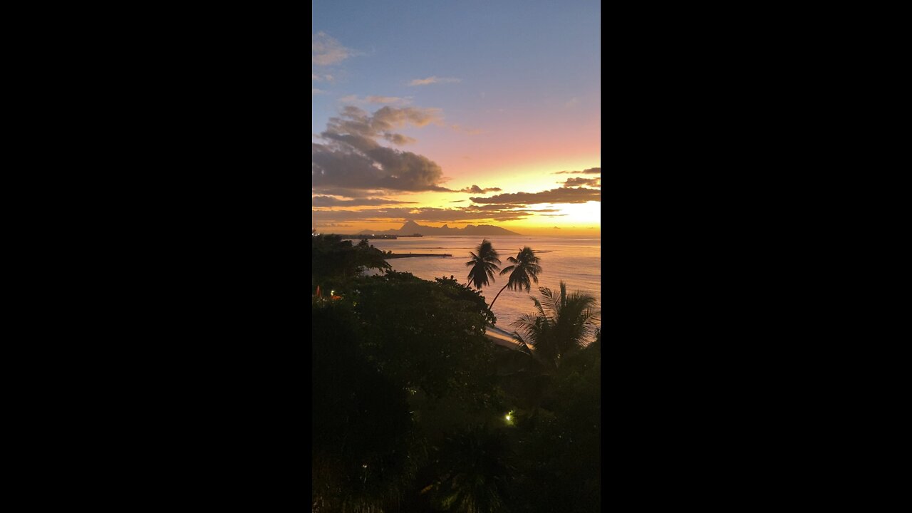 Sunset in Tahiti