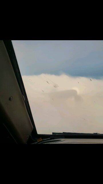 High-Speed Cloud Skimming in a Boeing 777