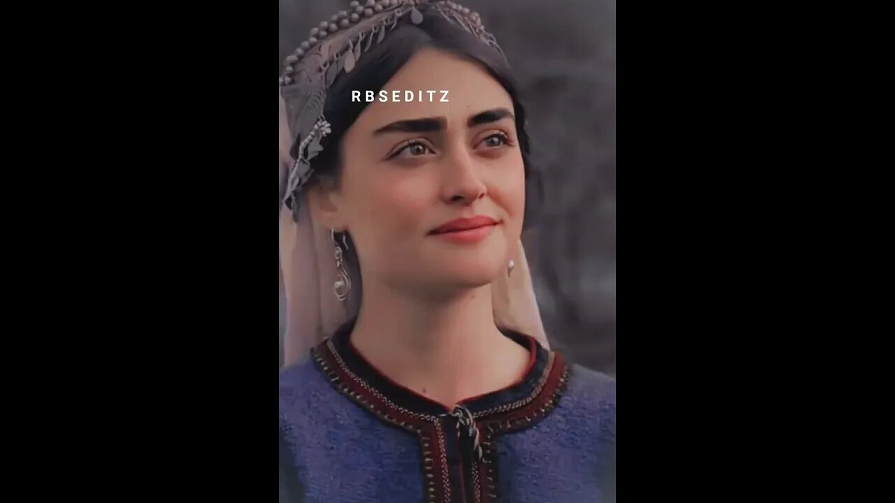 HALIME SULTAN 4K PICS