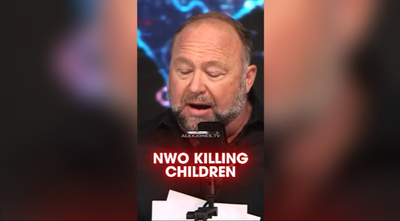 Alex Jones & Dr McCullough: Vaccinated Children Are Dying, Don't Inject Kids - 8/23/24