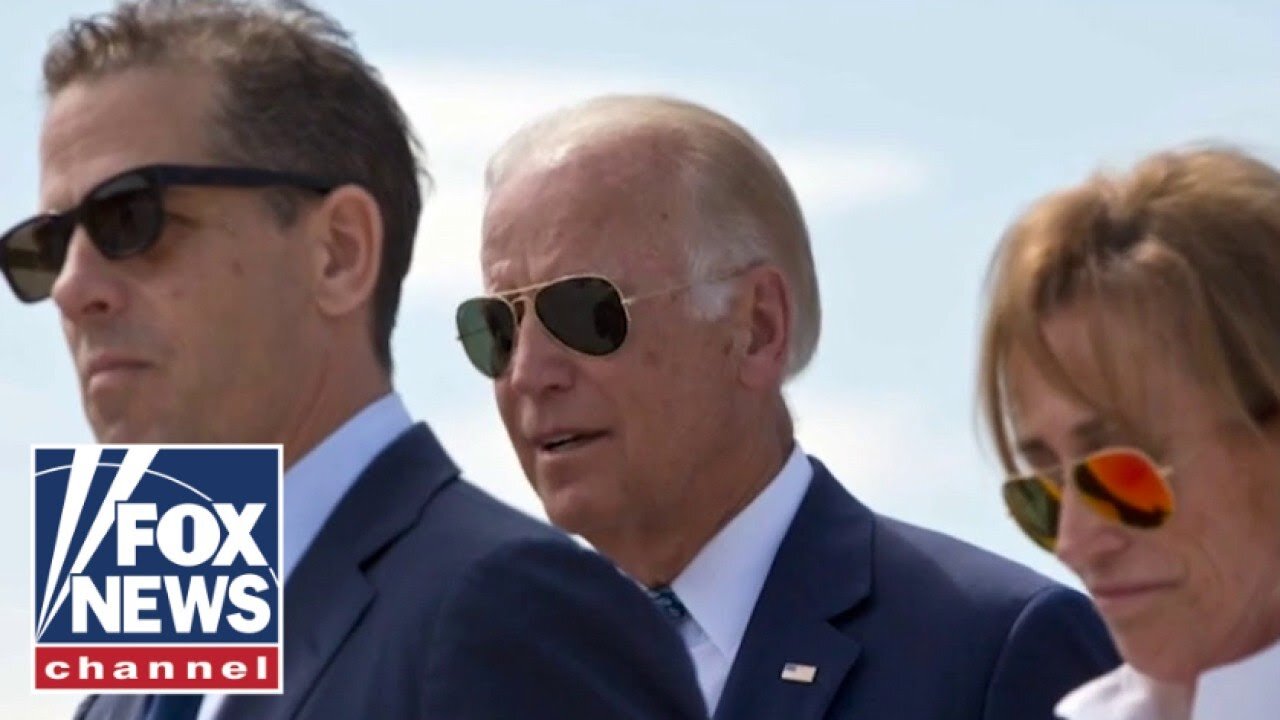 Dan Bongino: Possible links between the FBI and the Bidens