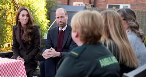 Kate makes surprise first public visit since ending chemo