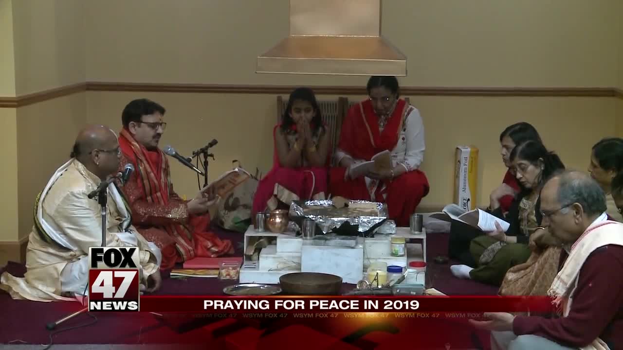 Vigil held to promote world peace