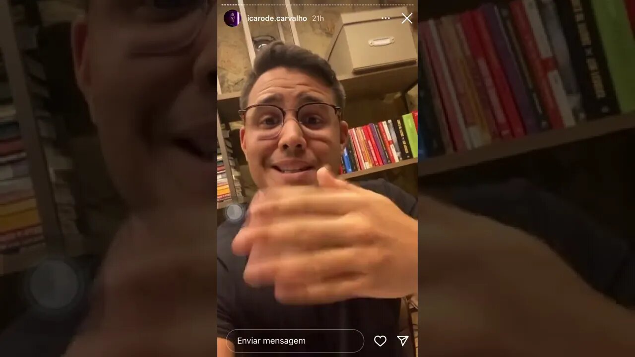 Ícaro de Carvalho | Tratamento com o público.