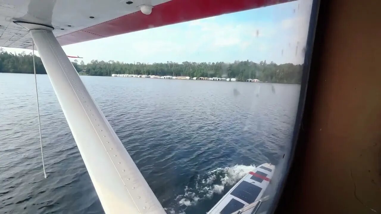 Pipestone DHC-3 Otter Landing Clearwater (Burditt) Lake