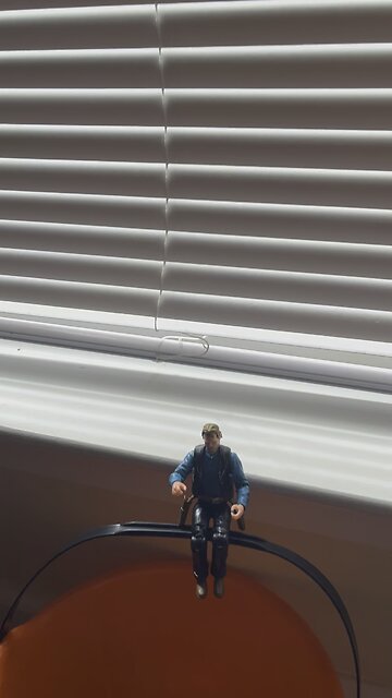 Outtake - Clay gets Candy Crushed