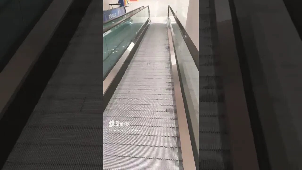 escadaria de supermercado 😅😂🤣