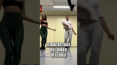 Elodie nel backstage del suo video!