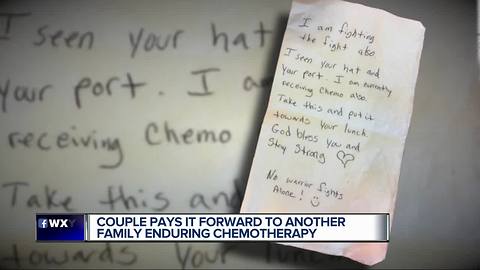 Woman battling cancer gets touching note from anonymous cancer fighter while at lunch