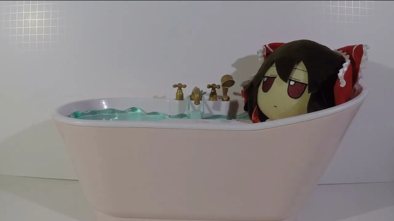 Bath time fumo