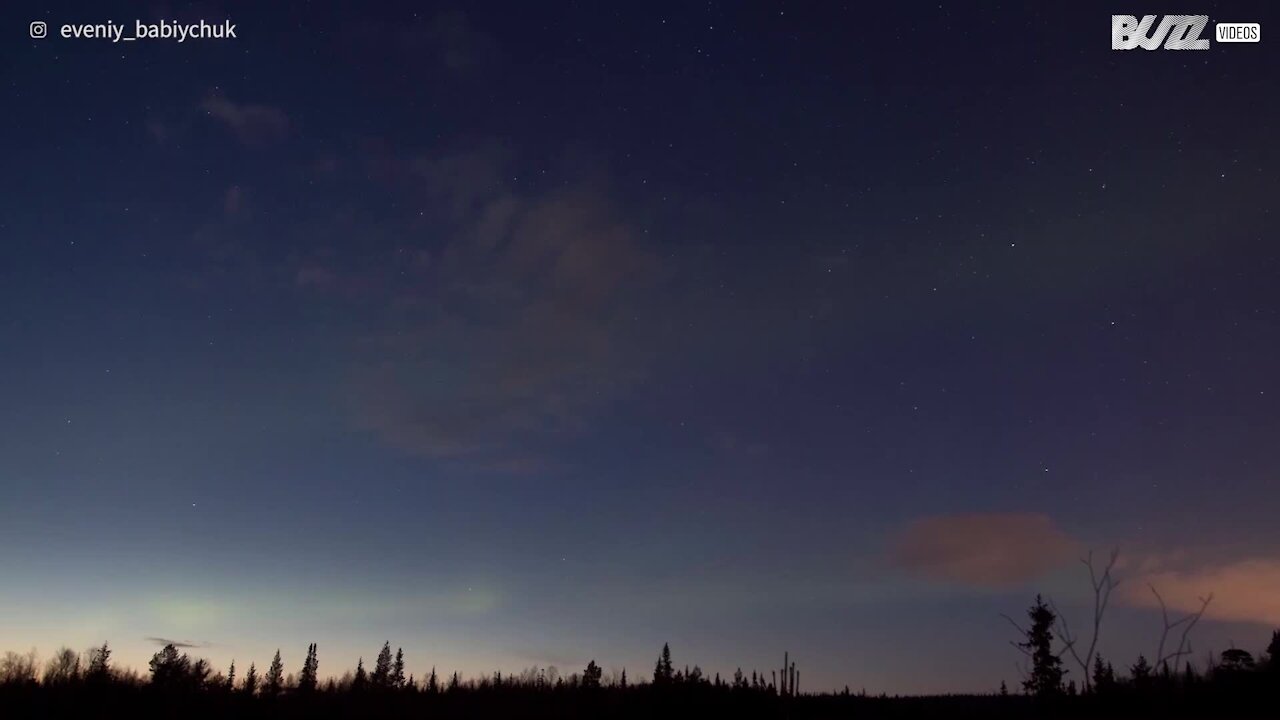 Impressionante Aurora Boreal na Rússia