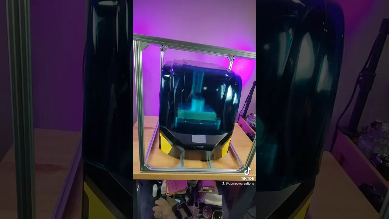 New Cyberpunk inspired 3D printer shooting the video now 😅