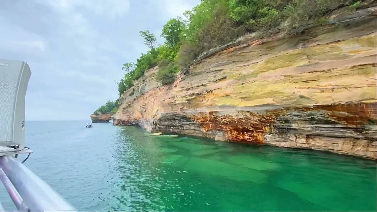 Pictured Rocks Cruise