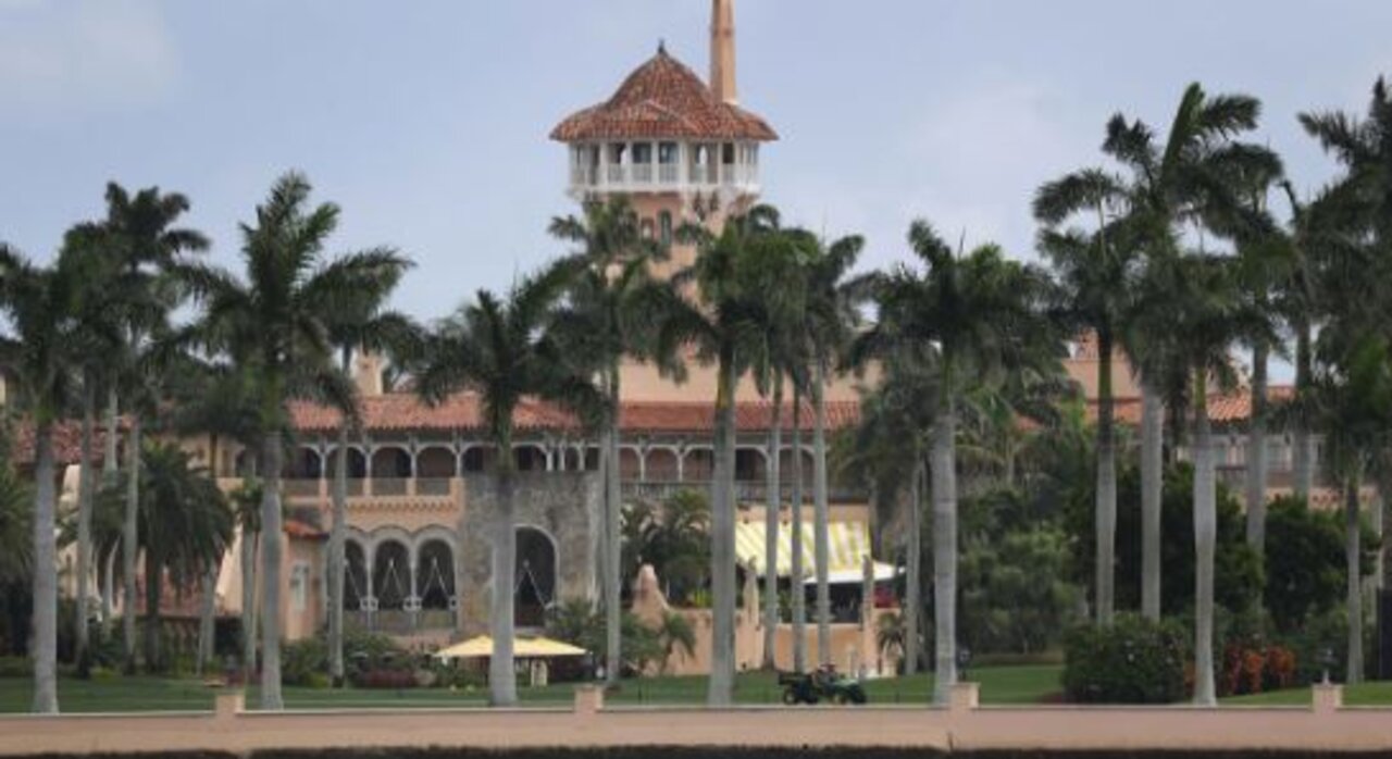 Possible trespassing incident at Mar-a-Lago, Miami Herald reports