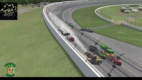 @dauntlesstea Toyota Tundra had nowhere to go. #bedauntless #dare2bedauntless #iracing #simracing