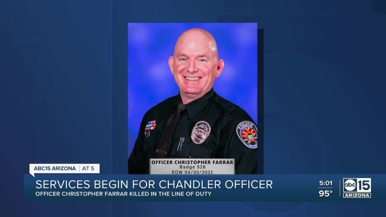 Community gathers to remember fallen Chandler Officer Christopher Farrar