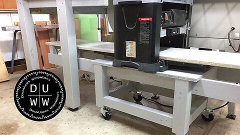 Build a mobile tool stand for the workshop