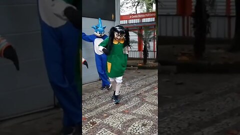 DANÇANDO SONIC, CHIQUINHA, CHAVES E FOFÃO NA CARRETA DA ALEGRIA TRIPLO X, LIKE