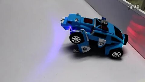 Transforming Police Car (LD969A)