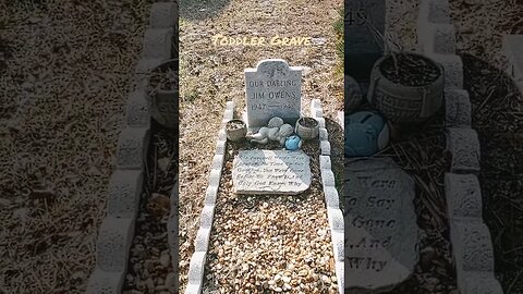 #taphophile #toddlergrave #cemetery #cemeterylovers #tombstone #chikdgrave #childburial