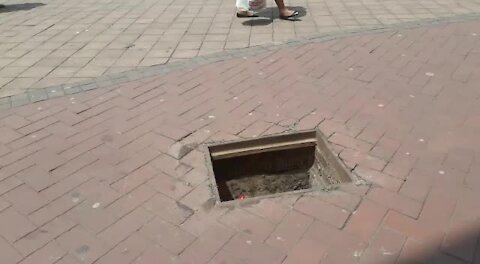 SOUTH AFRICA - Durban - Manholes covers stolen (Video) (Kyj)