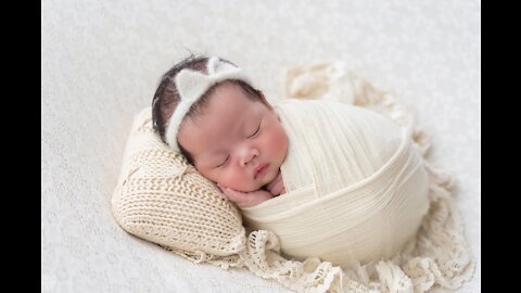My nephew say “Goodnight” to everyone ^ - ^