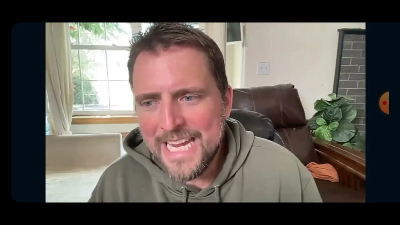 4-1752 Owen Benjamin "suckin ""D"" in the shadows"