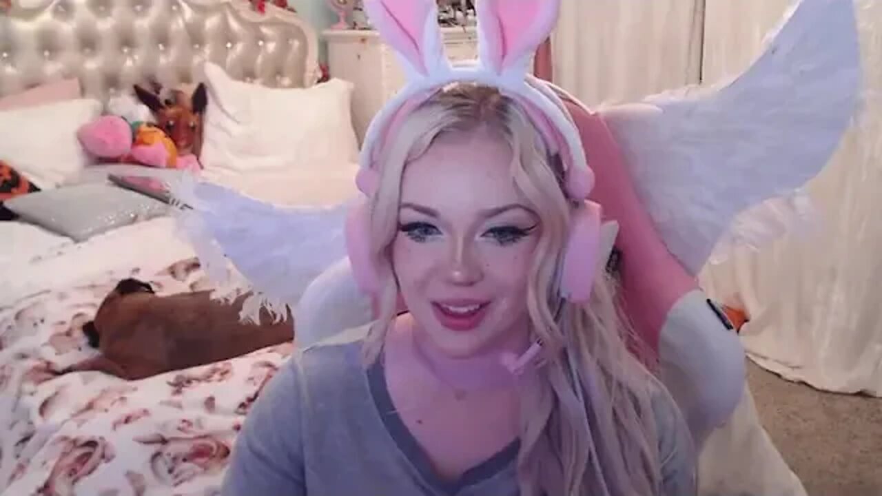 ALPHABET LORE SPOTTED IN REAL LIFE ! ATTACKED US-Lyssy Noel *Reuploaded